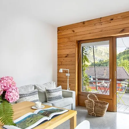 Centro De Ecoturismo Tierra Del Agua * Caleao