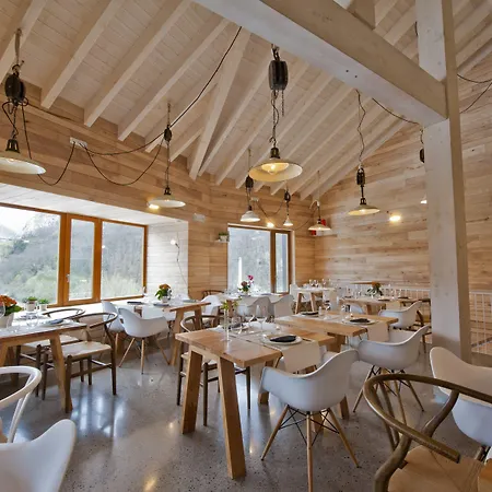 Centro De Ecoturismo Tierra Del Agua Daire *