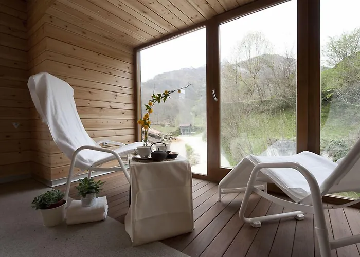 Centro De Ecoturismo Tierra Del Agua * Caleao